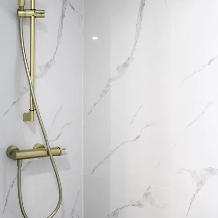 Apartment Charm And Comfort In The Heart Of The Marais Paris